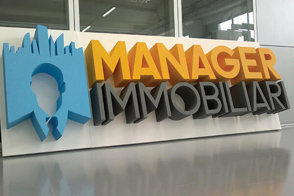insegna showroom azienda